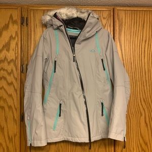 Women’s Oakley Ski & Snowboard Jacket